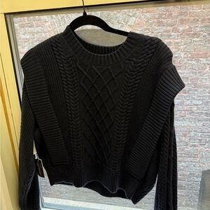 Women's Navy Cable Knit Sweater - Babaton